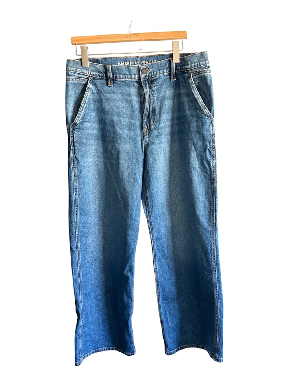 American Eagle Outfitters Women's Light Blue Stovepipe Jeans